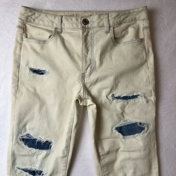 American Eagle Jeans Womens 14 White Hi-Rise Jegging Distressed Denim Stretch - Picture 2 of 14